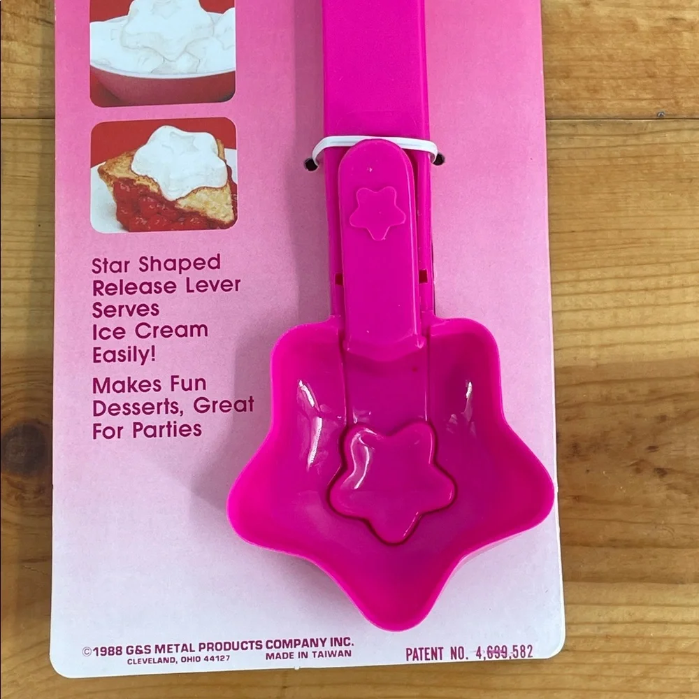 NOS Vintage 1988 Fun Scoops Pink Star Ice Cream Shaper Scooper – New on Card